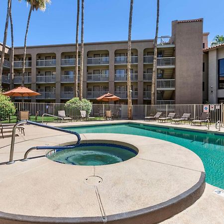 Best Western Plus Scottsdale Thunderbird Suites Εξωτερικό φωτογραφία