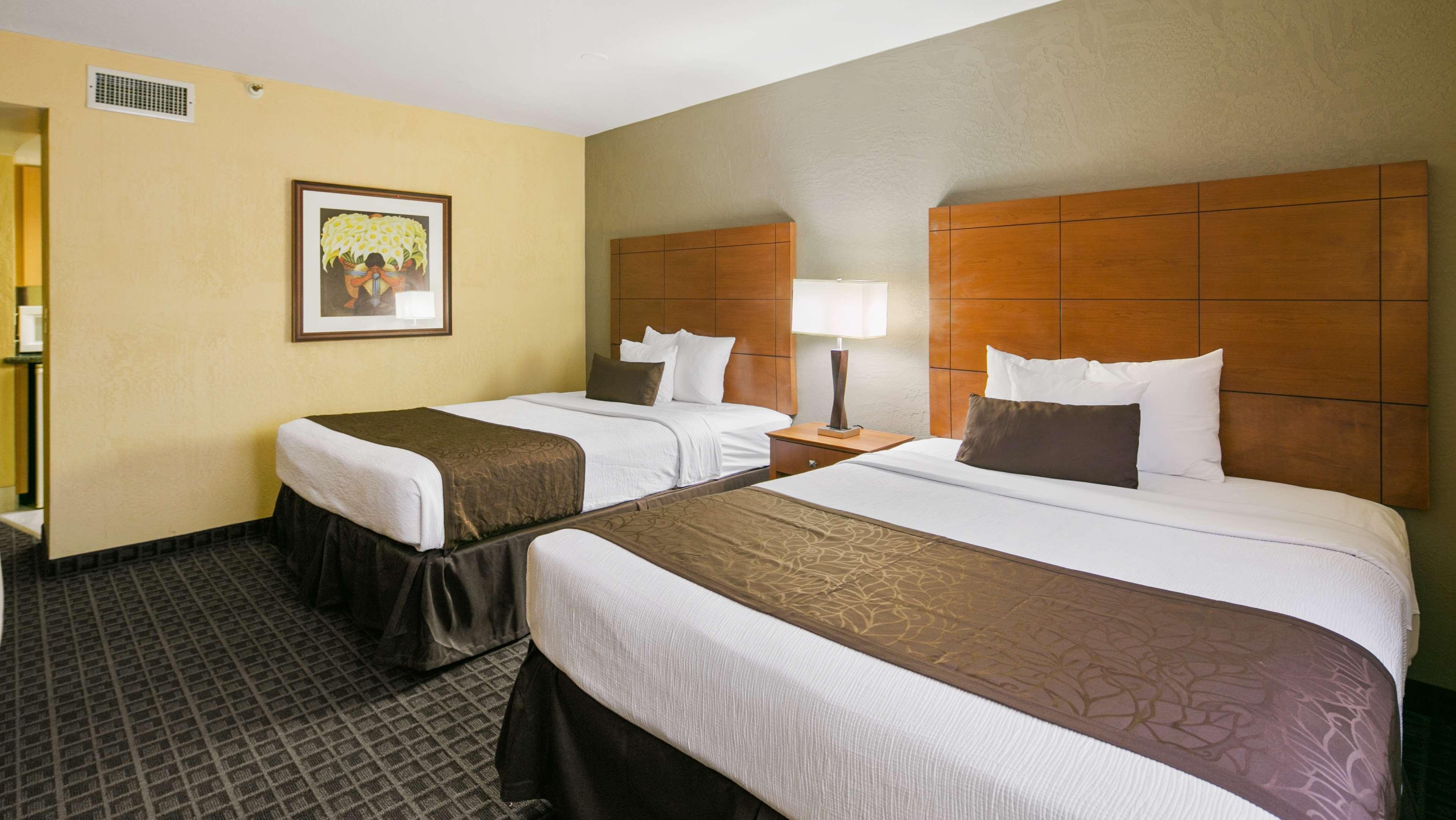Best Western Plus Scottsdale Thunderbird Suites Εξωτερικό φωτογραφία