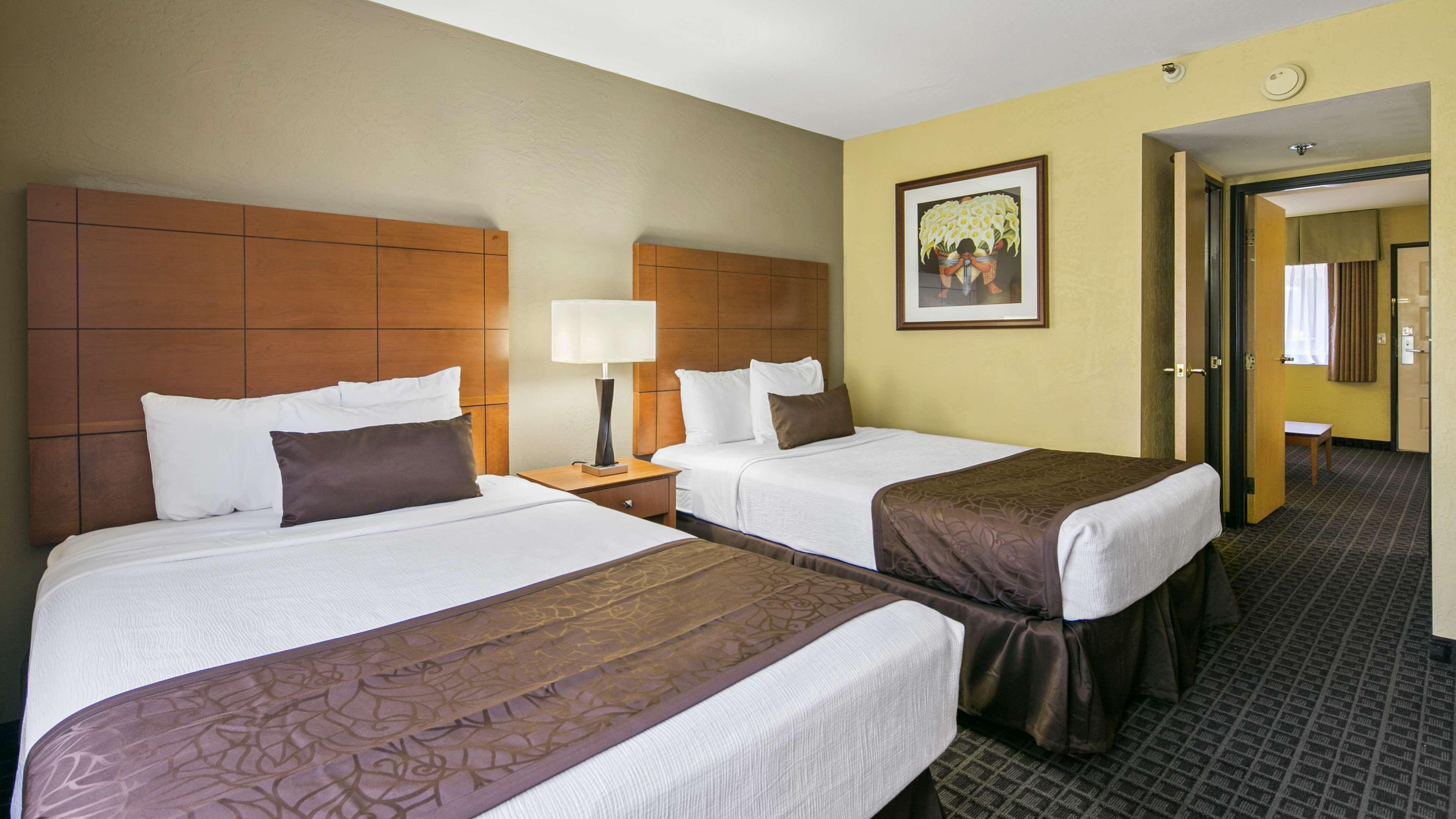 Best Western Plus Scottsdale Thunderbird Suites Εξωτερικό φωτογραφία