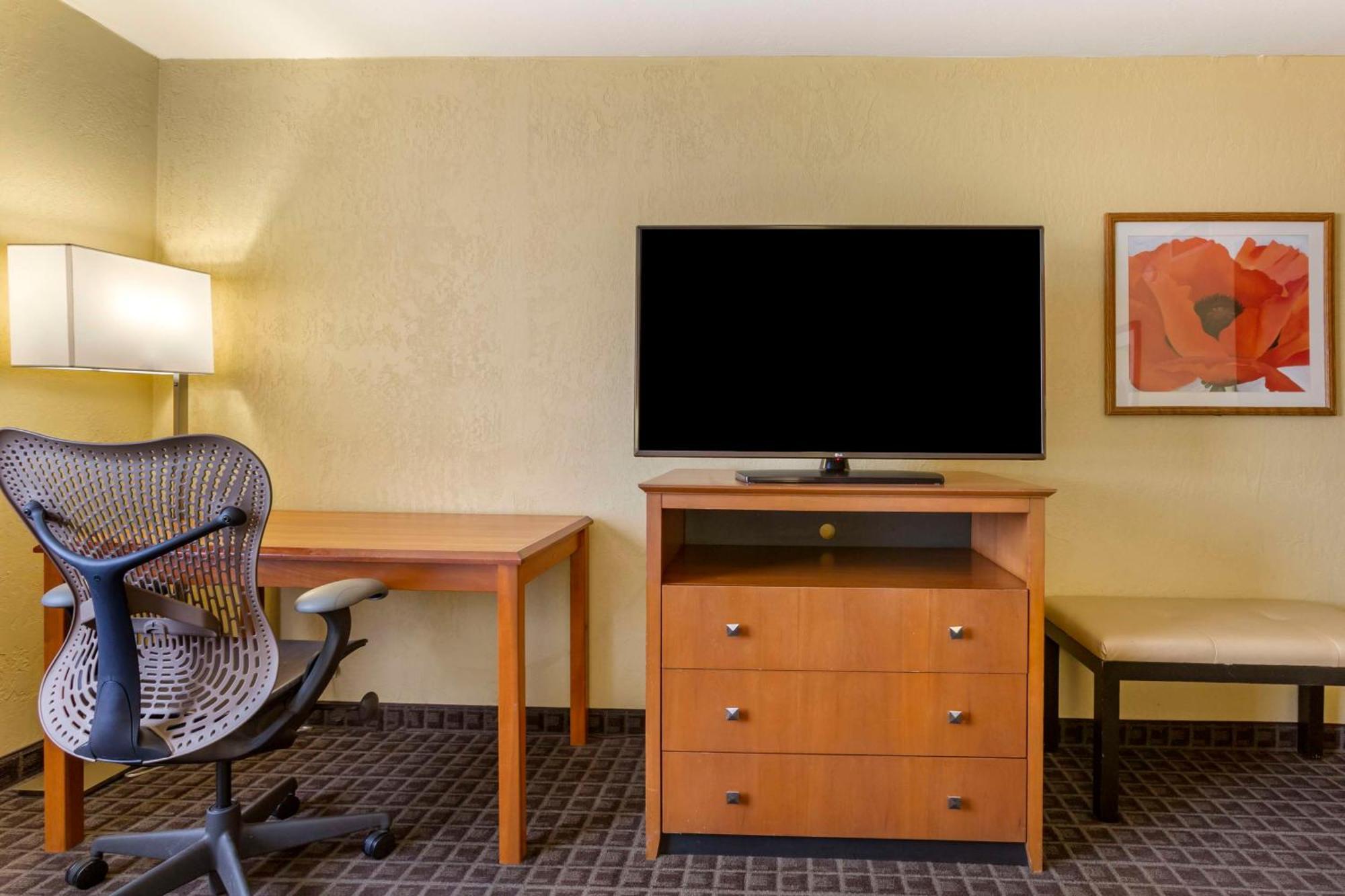 Best Western Plus Scottsdale Thunderbird Suites Εξωτερικό φωτογραφία