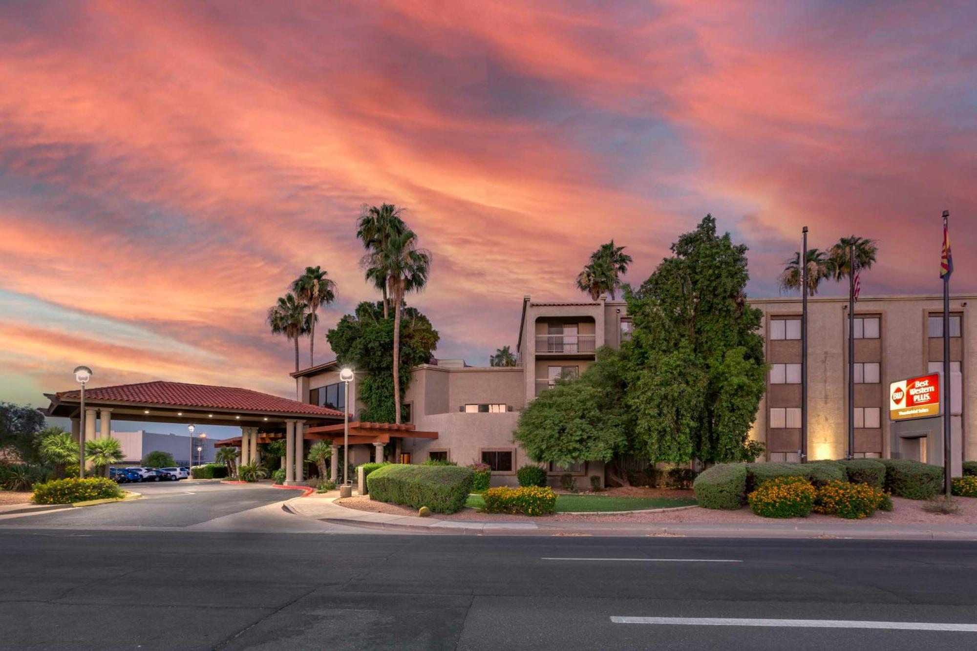 Best Western Plus Scottsdale Thunderbird Suites Εξωτερικό φωτογραφία
