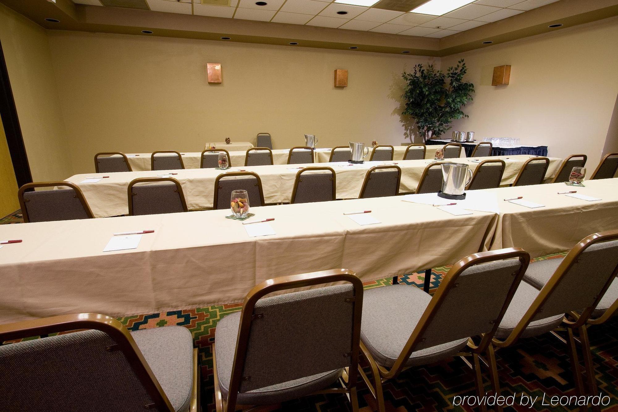 Best Western Plus Scottsdale Thunderbird Suites Ανέσεις φωτογραφία