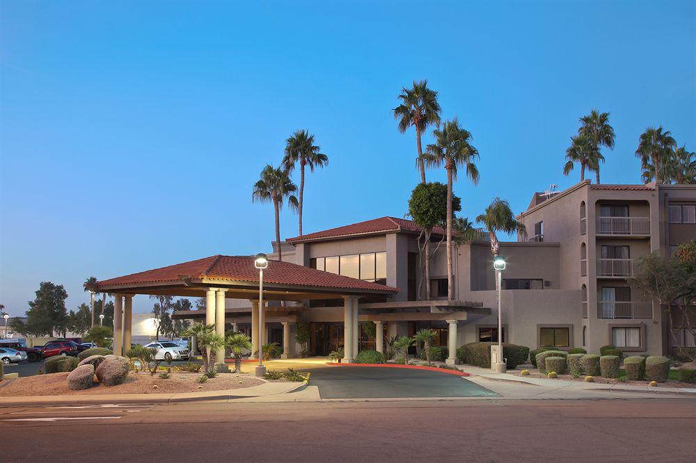 Best Western Plus Scottsdale Thunderbird Suites Εξωτερικό φωτογραφία